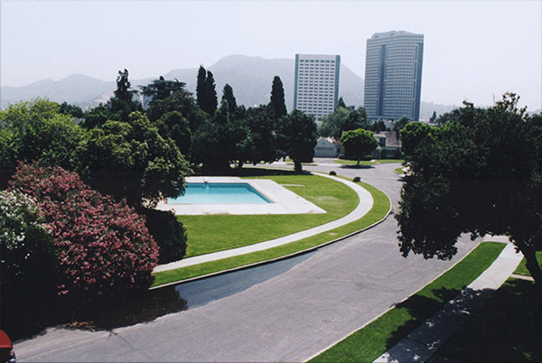 Warner Bros. Ranch SA Swimming Pool Picture 2
