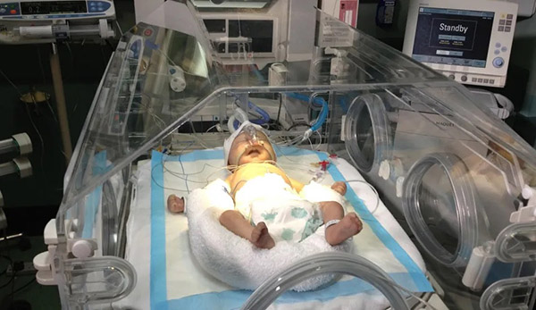 West London Film Studios SA Maternity : Baby Unit Picture 3