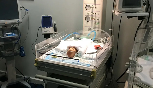 West London Film Studios SA Maternity : Baby Unit Picture 8