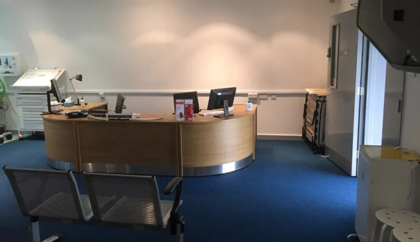 West London Film Studios SA Outpatients Reception : Waiting Area Picture 21