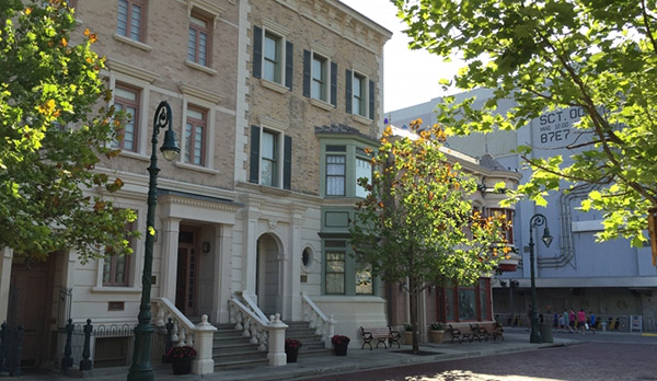 Universal Studios Florida SA Brownstone Street Picture 3