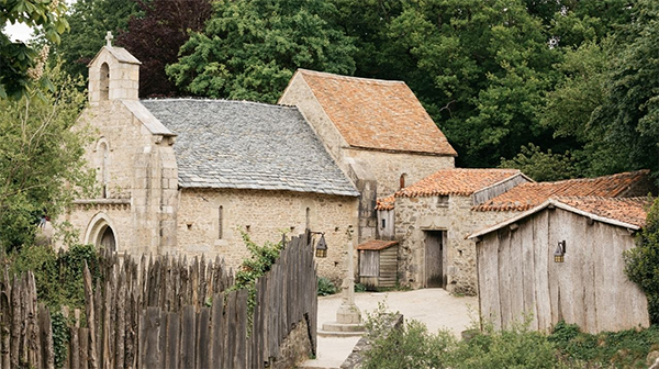 Puy Du Fou Studio SA Cité Médiévale Picture 00001