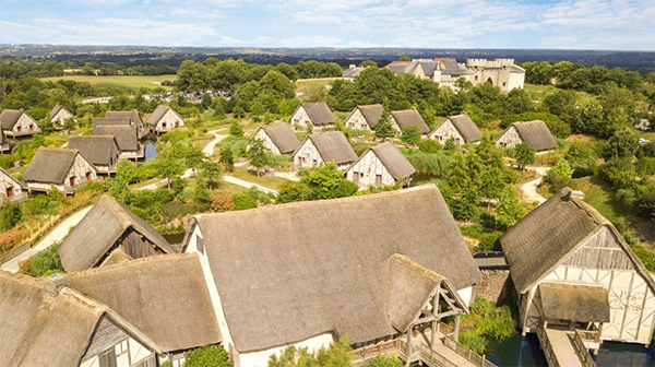 Puy Du Fou Studio SA Village sur PIlotis Picture 00005