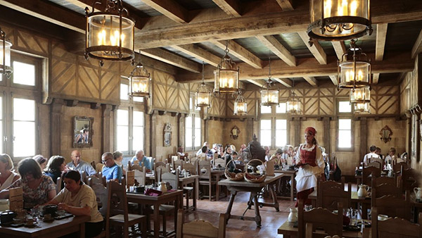 Puy Du Fou Studio SA 16th Century Tavern Picture 4