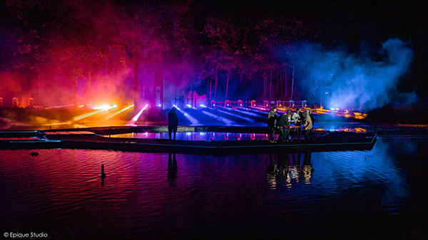 Puy Du Fou Studio SA Magic Lake Picture 2
