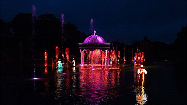 Puy Du Fou Studio SA Magic Lake Picture 7