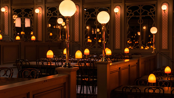 Puy Du Fou Studio SA Belle Époque Restaurant Picture 3