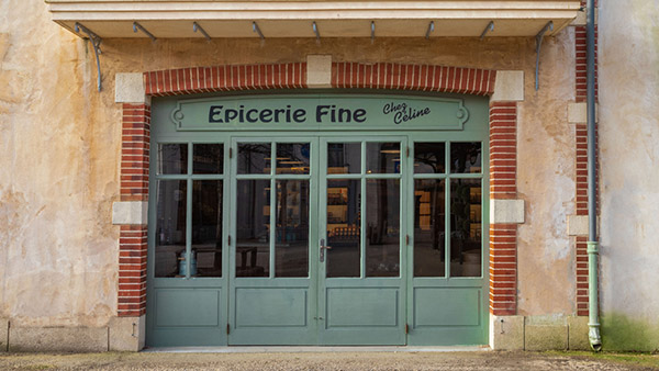 Puy Du Fou Studio SA Belle Epoque Shops Picture 13