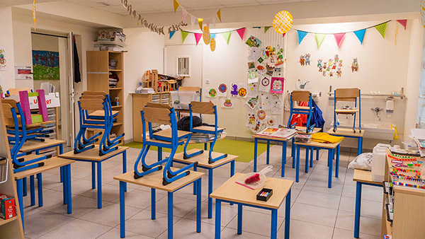 Puy Du Fou Studio SA Schools Picture 5