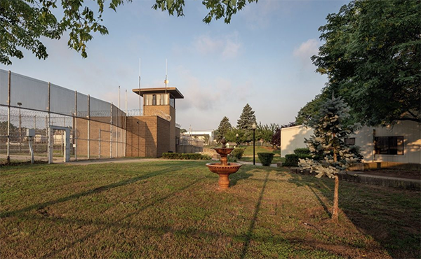 Broadway Stages SA Correctional Facility Picture 6