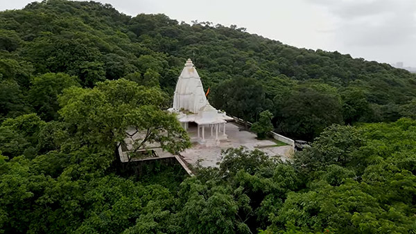 Film City Mumbai SA Temple Maidan Picture 00004