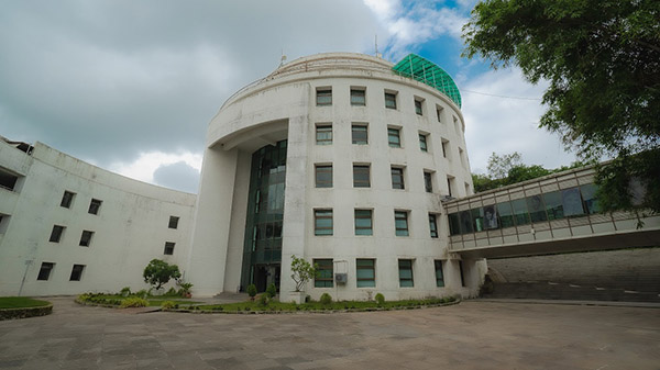 Film City Mumbai SA Whistling Wood Building Picture 00002