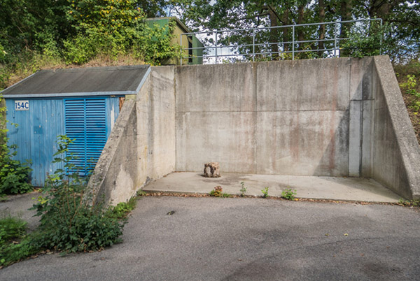 Filmstationen SA Airport, Exterior, Bunker & Buildings Picture 00022