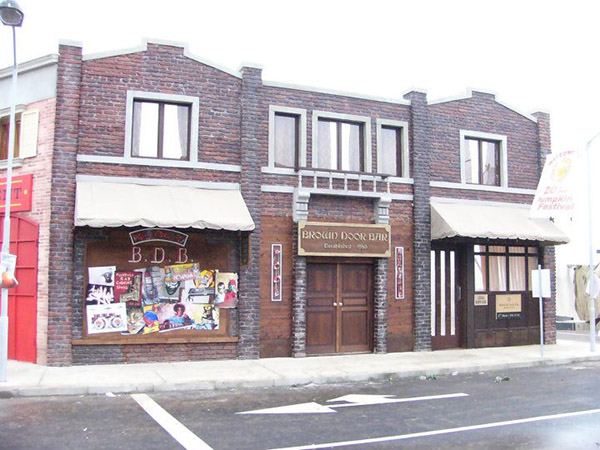 UFO Film & Studios SA American Town Picture 6