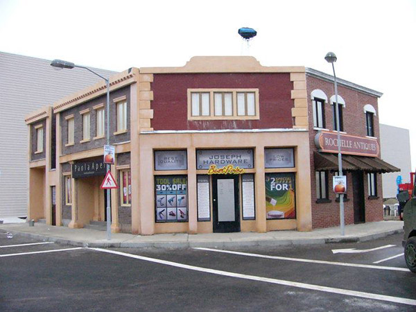 UFO Film & Studios SA American Town Picture 7