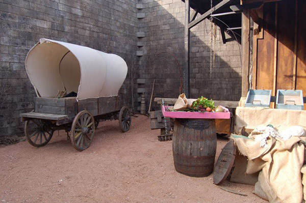 UFO Film & Studios SA Empty Backlot Picture 5