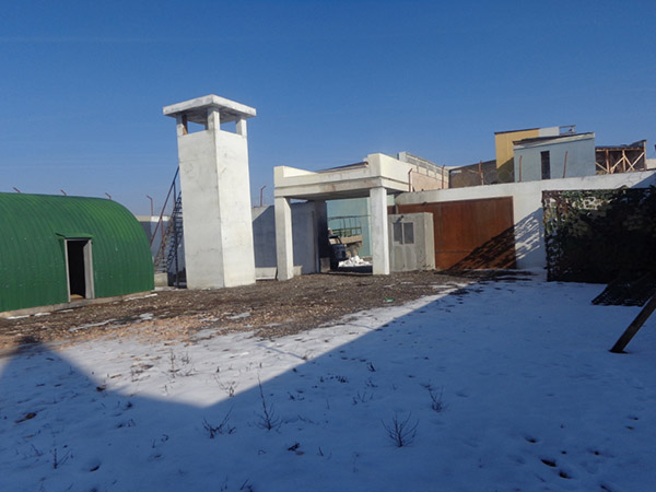 UFO Film & Studios SA US Embassy - Prison - Boot Camp Picture 3