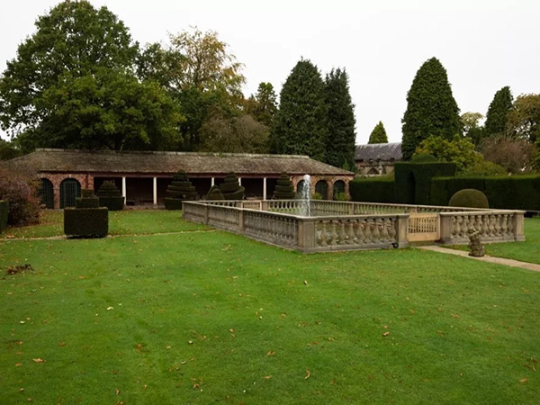 Tatton Film Studios SA Peover Hall - Pond Picture 2