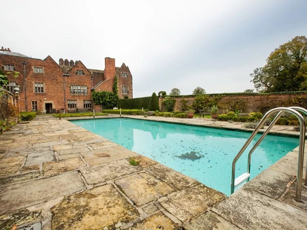 Tatton Film Studios SA Peover Hall - Swimming Pool Picture 2