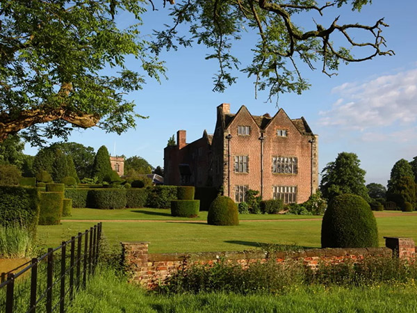 Tatton Film Studios SA Peover Hall Picture 2