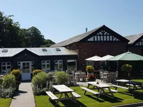 Tatton Film Studios SA The Hayhurst Arms Picture 3