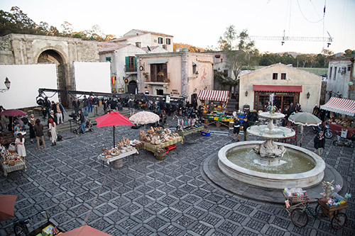Village Roadshow Studios SA Empty Backlot Picture 4