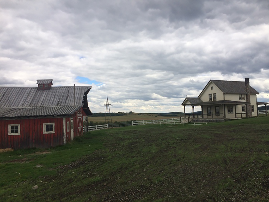 CL Western Town & Backlot SA The Hillside Farm Picture 2
