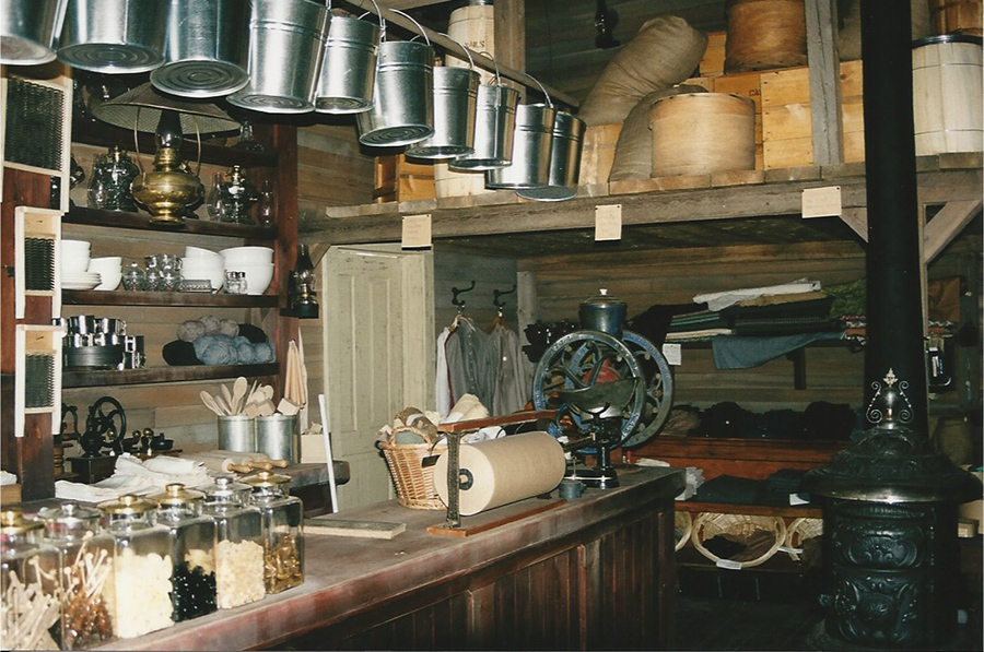 CL Western Town & Backlot SA Western Town Interiors Picture 2