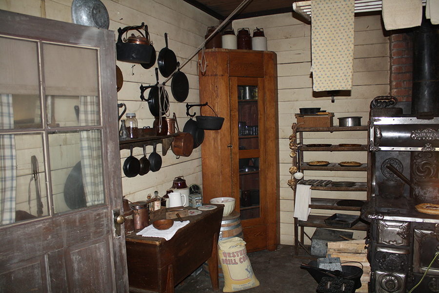CL Western Town & Backlot SA Western Town Interiors Picture 11