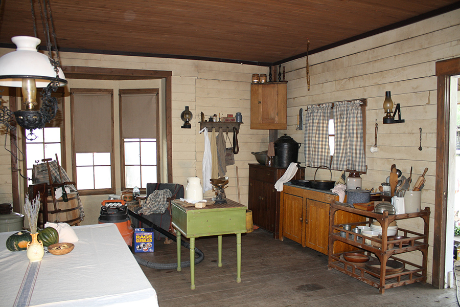 CL Western Town & Backlot SA Western Town Interiors Picture 12