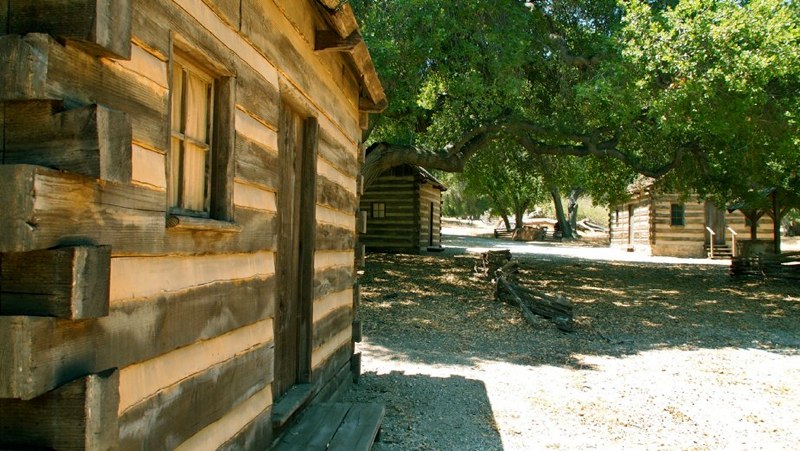 Rancho Deluxe SA Historical Log Cabins Picture 5