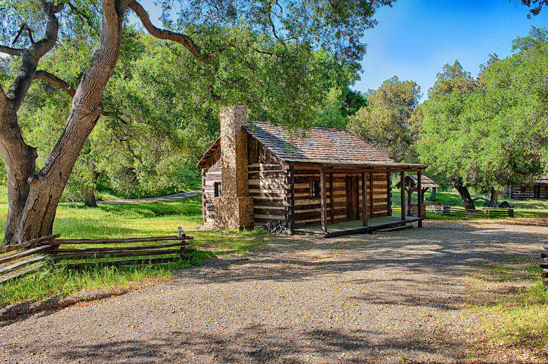 Rancho Deluxe SA Historical Log Cabins Picture 10