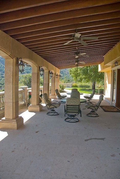 Rancho Deluxe SA Mediterranean Villa (Exterior) Picture 9