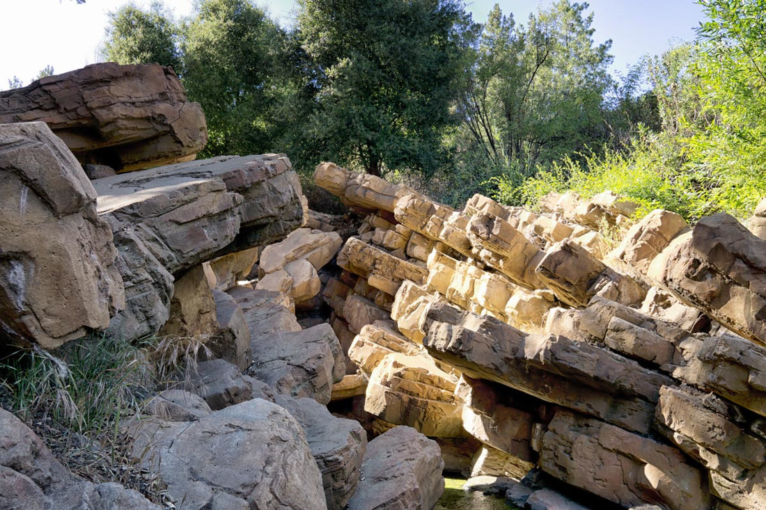 Rancho Deluxe SA Rock Formations Picture 002