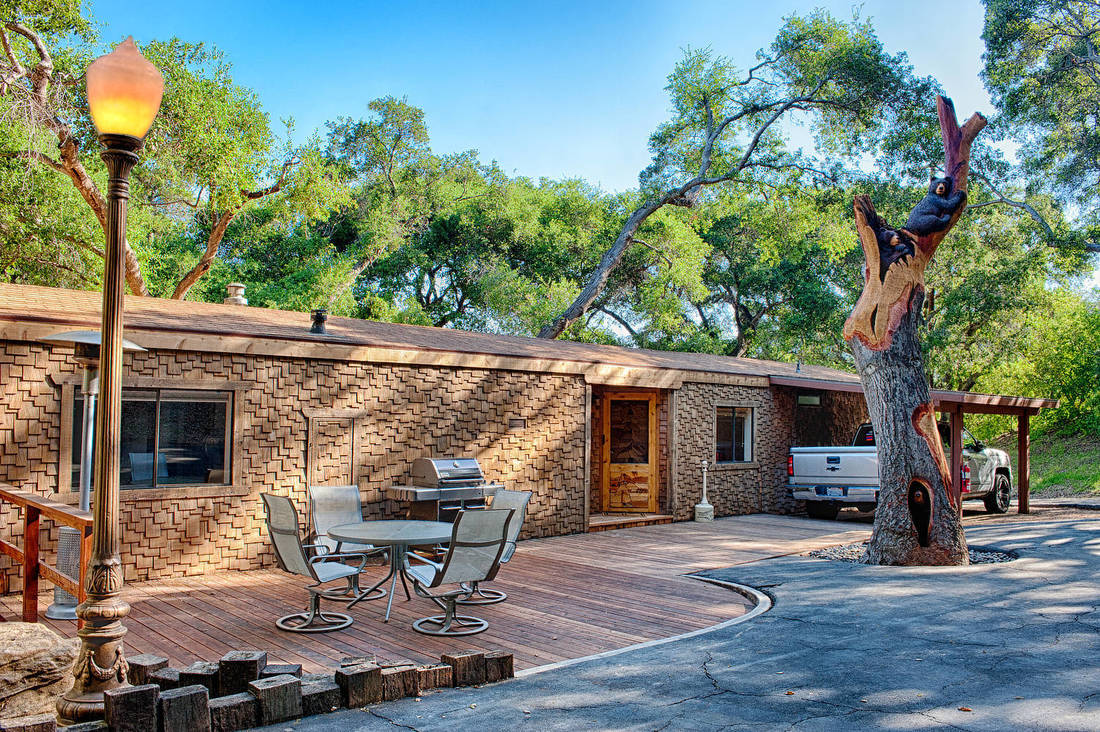 Rancho Deluxe SA Rustic Cabin Picture 002