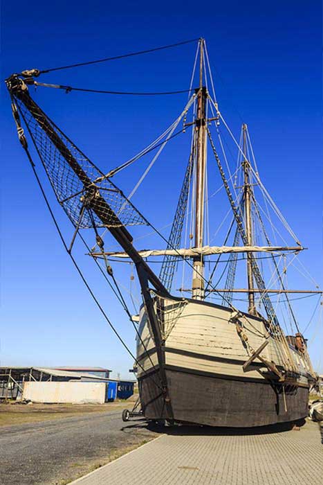 Cape Town Film Studios SA Medium Amphibious Ship Picture 003